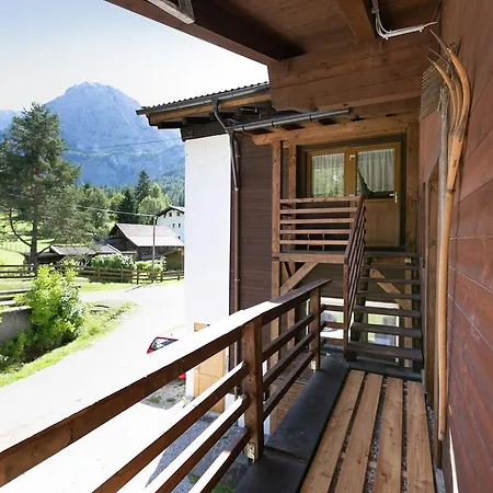 Kirschbaum 1 *